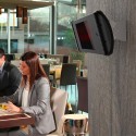Calentador infrarrojo regulable de interior y exterior con mando a distancia Aaren D Stock