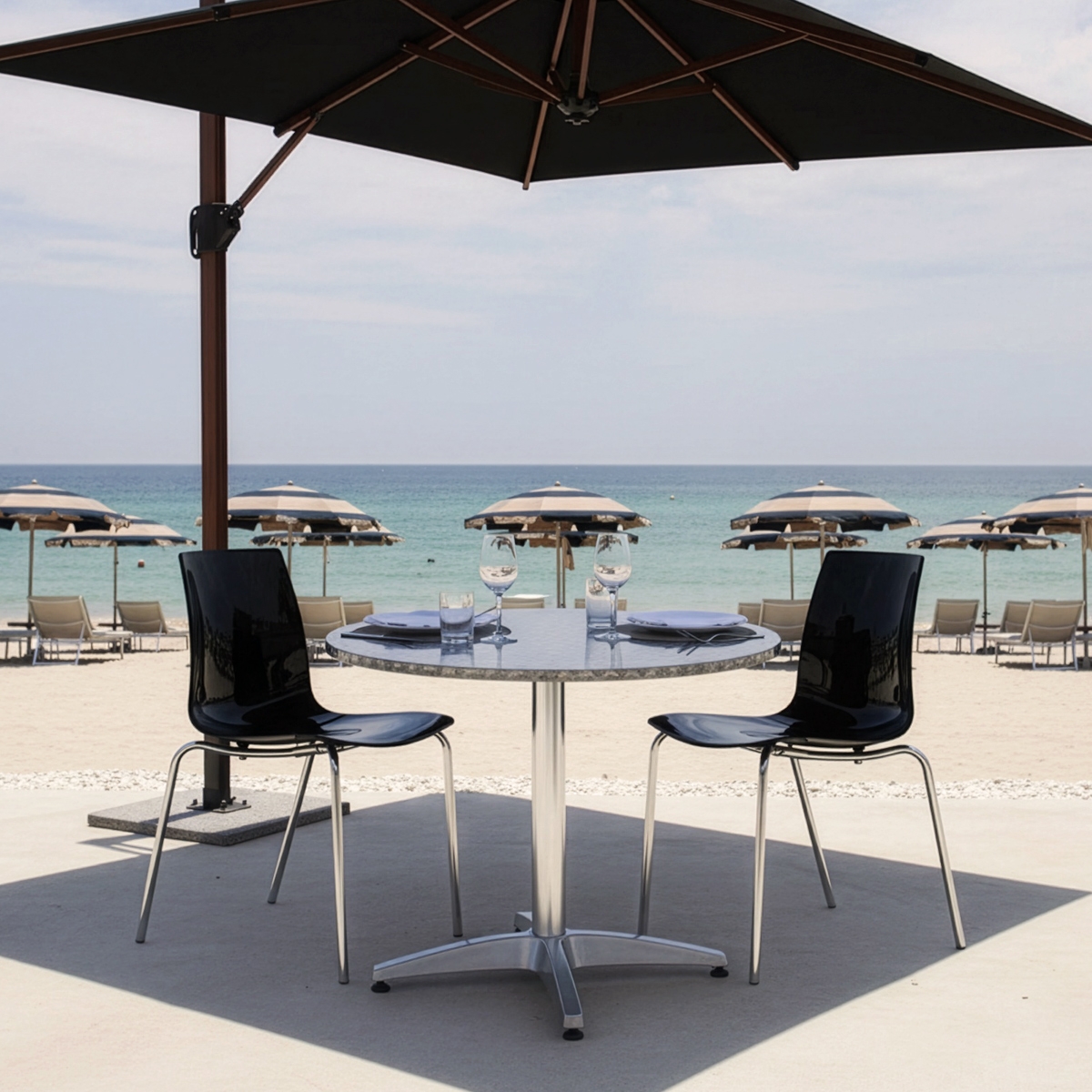 Set da esterno 2 sedie design moderno tavolo 70cm rotondo acciaio Remos Scelta