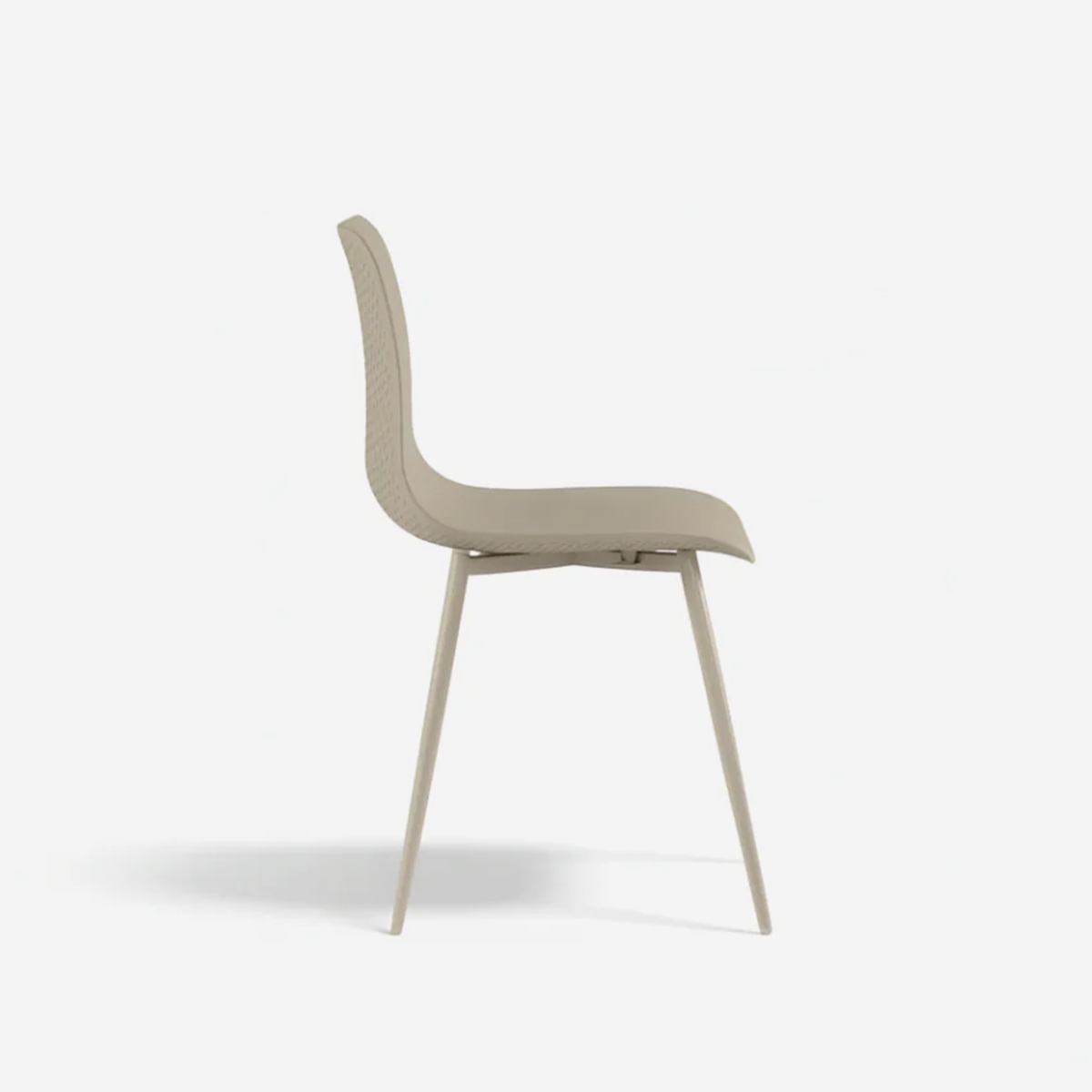 Lot de 4 chaises en polypropylène pour cuisine et salon Wave
