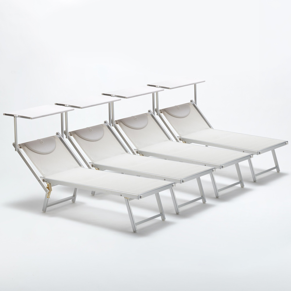 4 Bains de soleil professionnels transats de plage aluminium Italia Stock