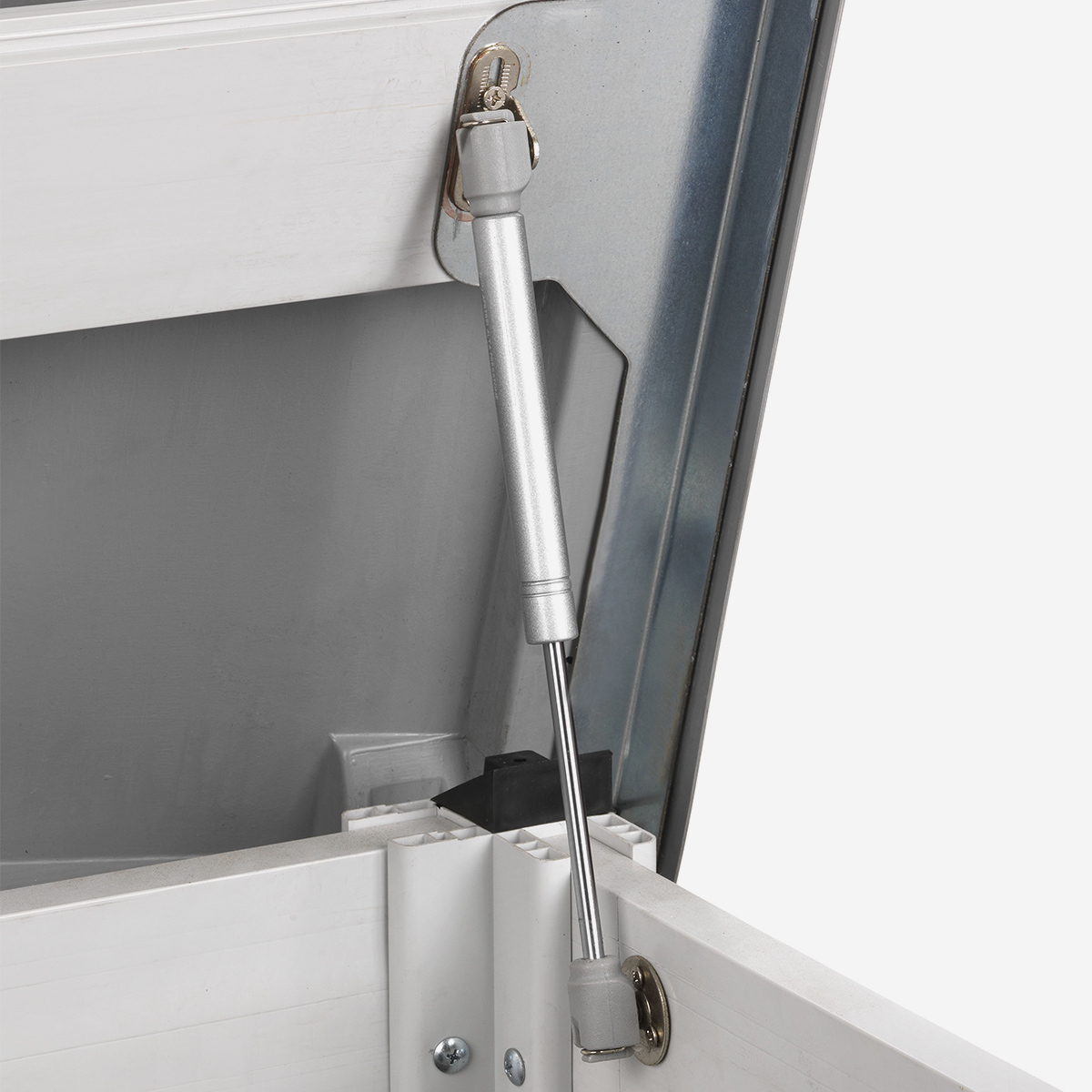 Gartenbox aus PVC mit 2 Türen 131x88x111 cm Urban 100