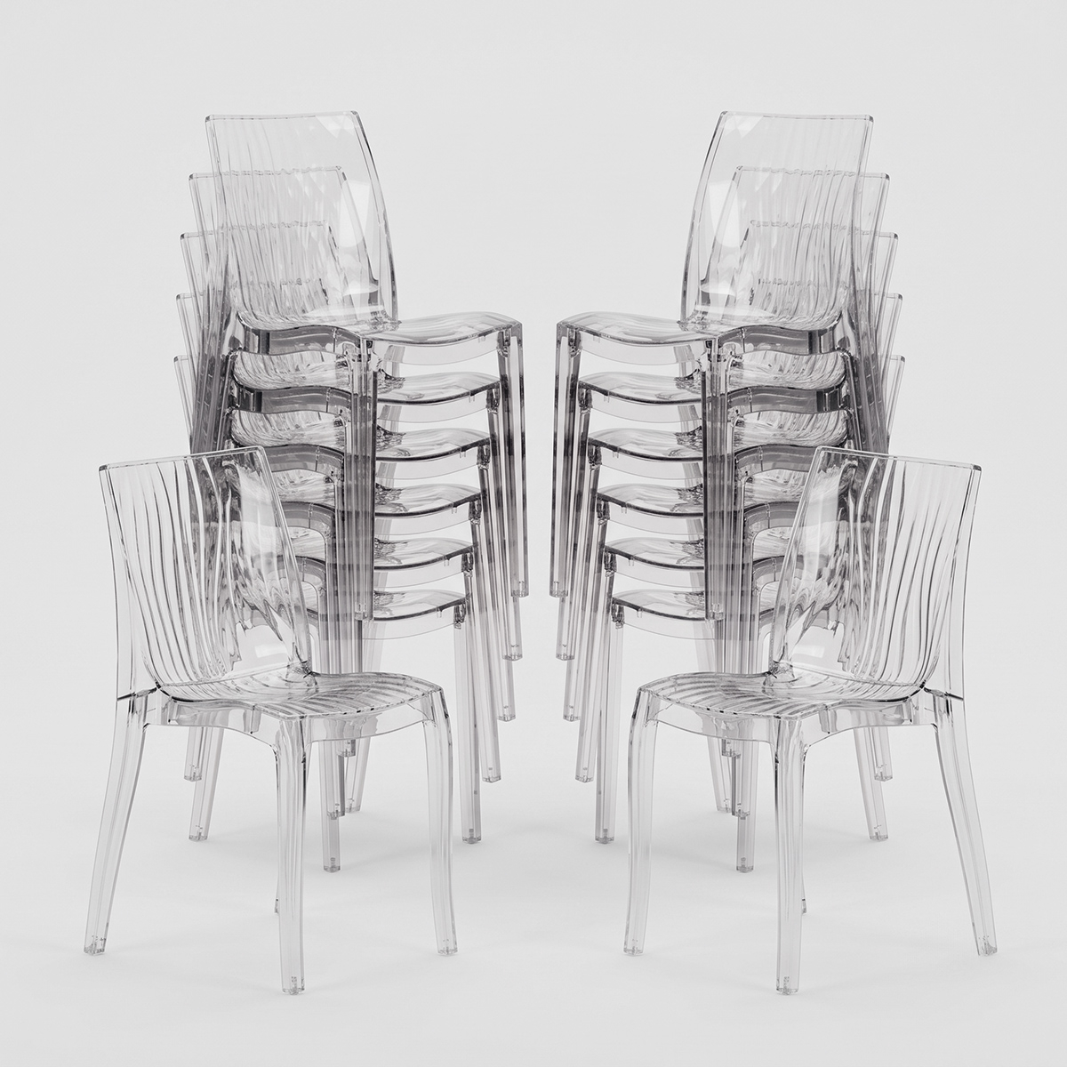 Lot de 18 Chaises Dune Grand Soleil transparentes Offre promo Stock Bar