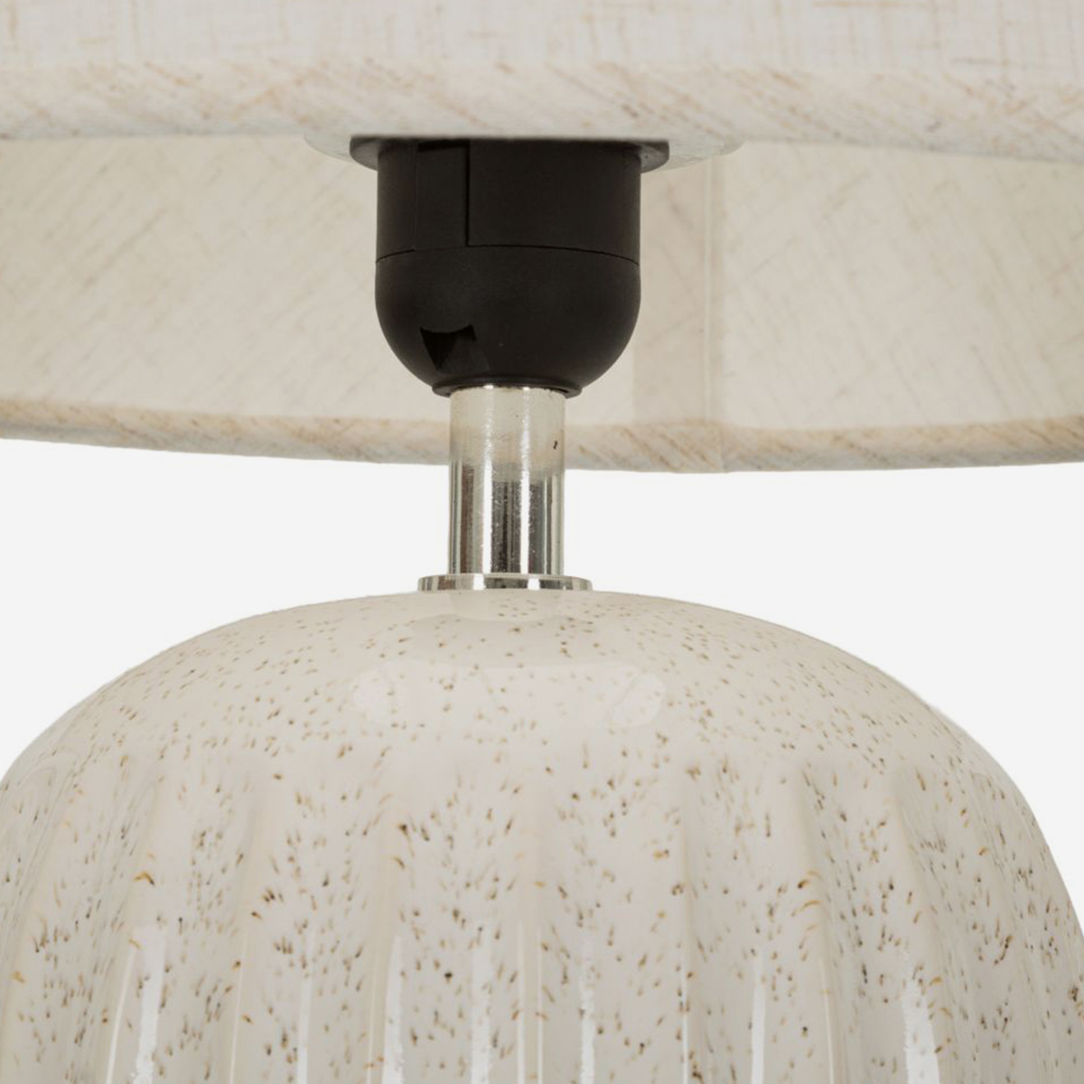 Lámpara de mesa de cerámica y poliéster Tiered Peach Poise