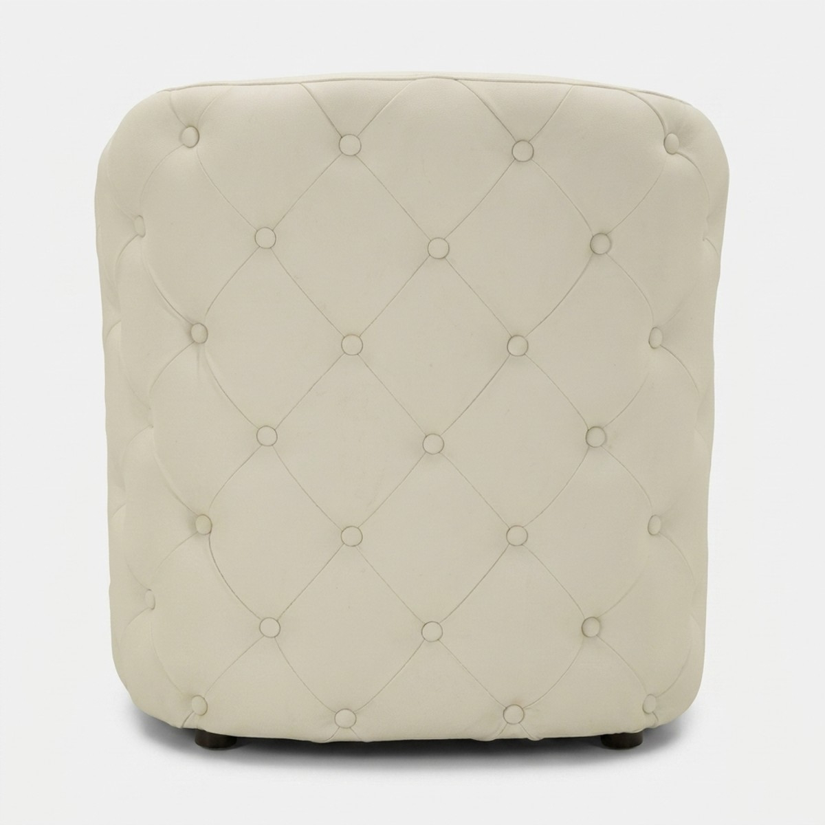 Sillón tapizado con reposapiés de polipiel Zagabria