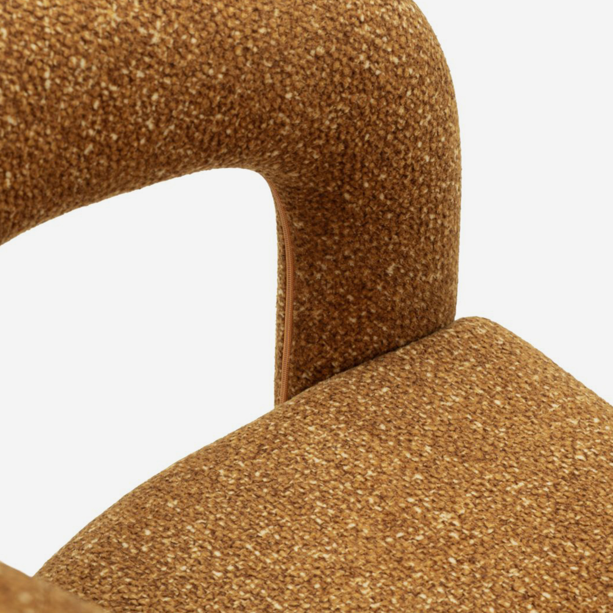 Sillón moderno tapizado con reposabrazos Bahrain Poise