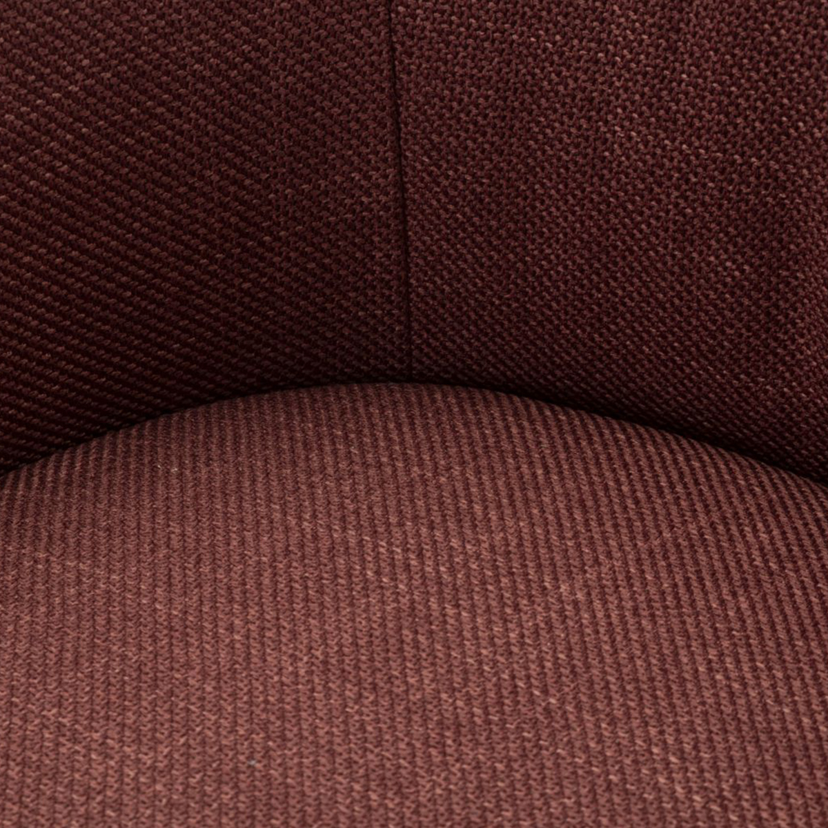 Sillón giratorio tapizado en tela Siena