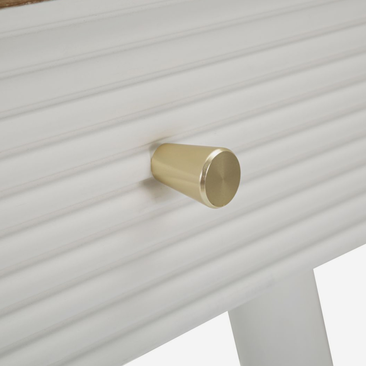 Mesita de noche de madera con cajón para dormitorio Matera