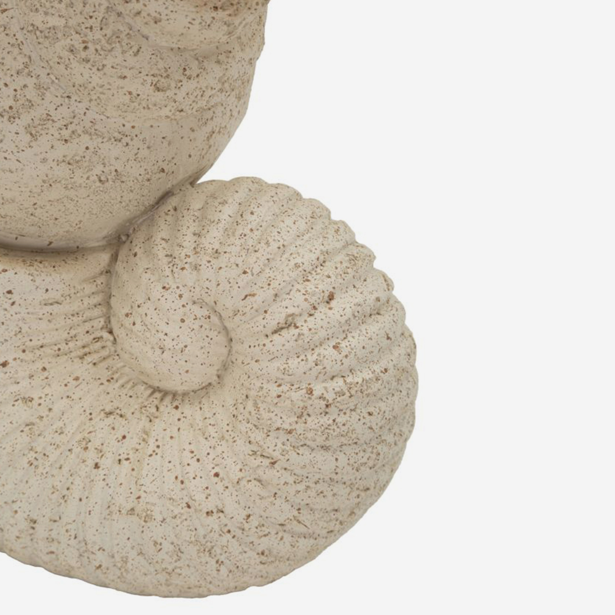 Escultura decorativa de mesa en polirresina Conchiglia
