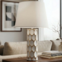 Lampada da tavolo in ceramica con paralume Glam Carv