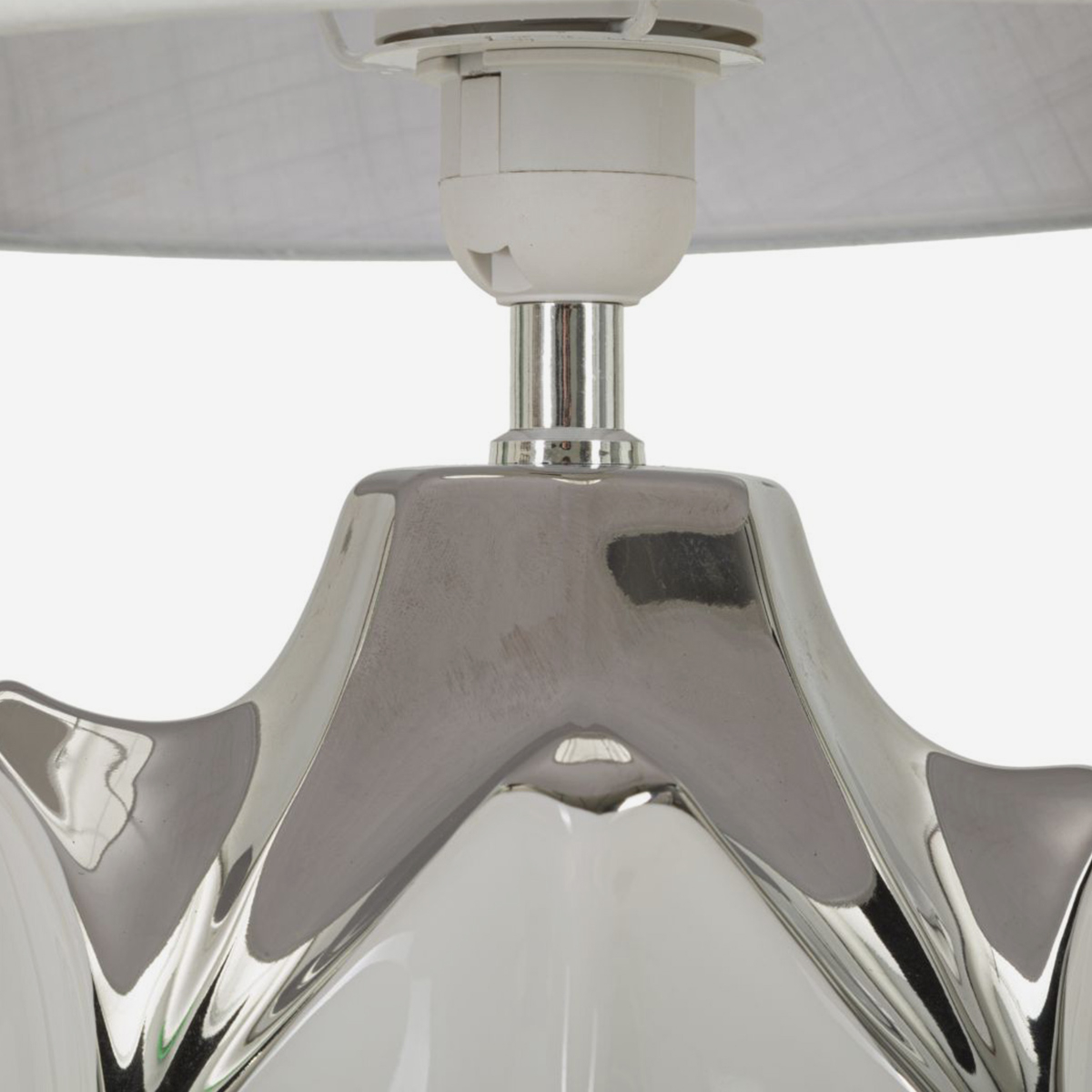 Lampada da tavolo in ceramica con paralume Shiney
