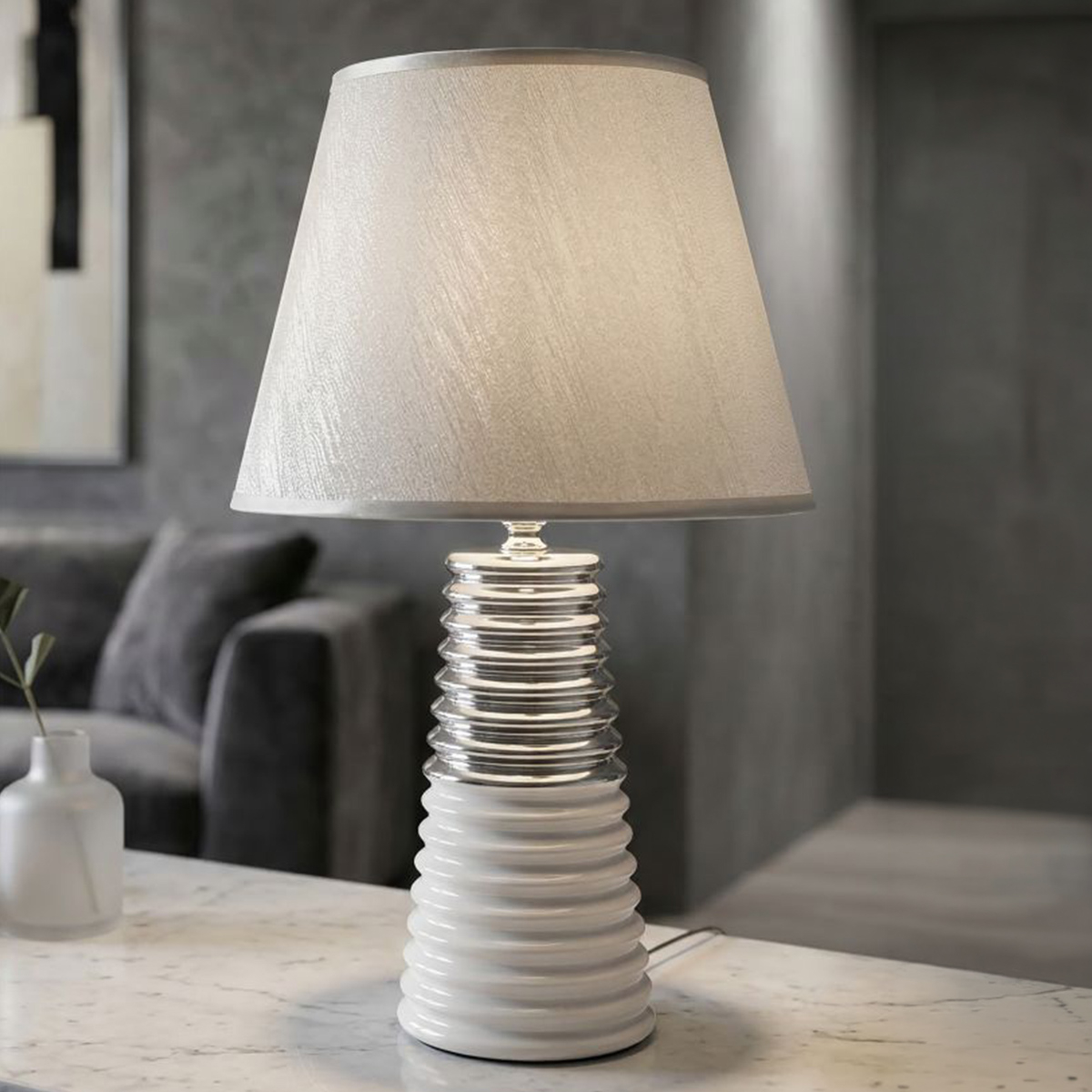 Lampada da tavolo in ceramica con paralume Candela