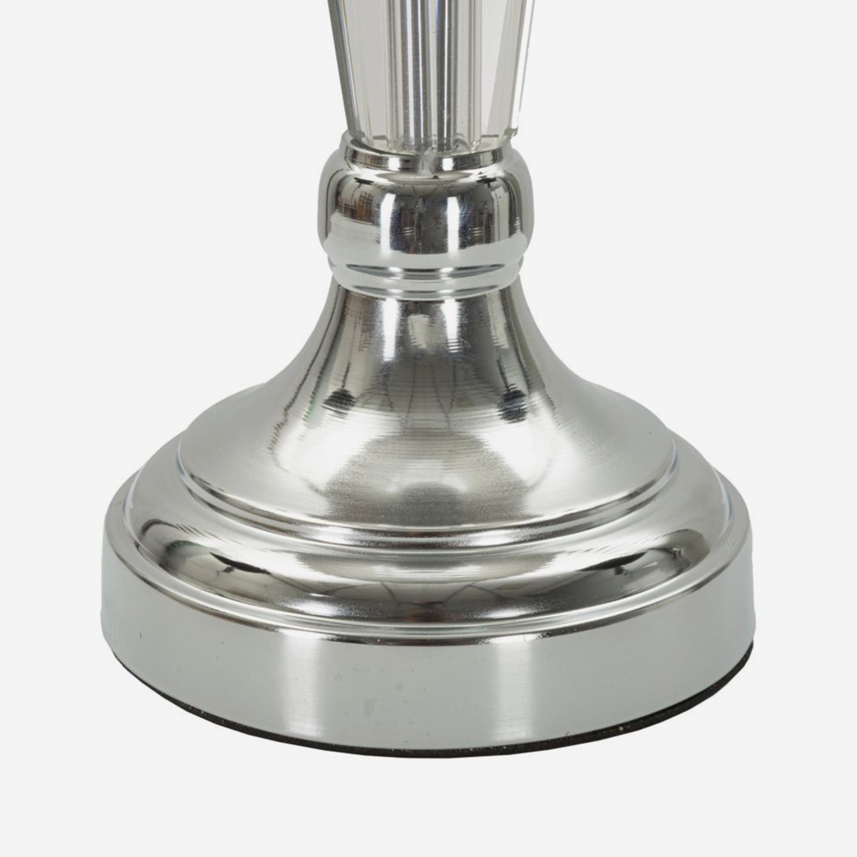 Lampada da tavolo in metallo vetro e tessuto Silvery