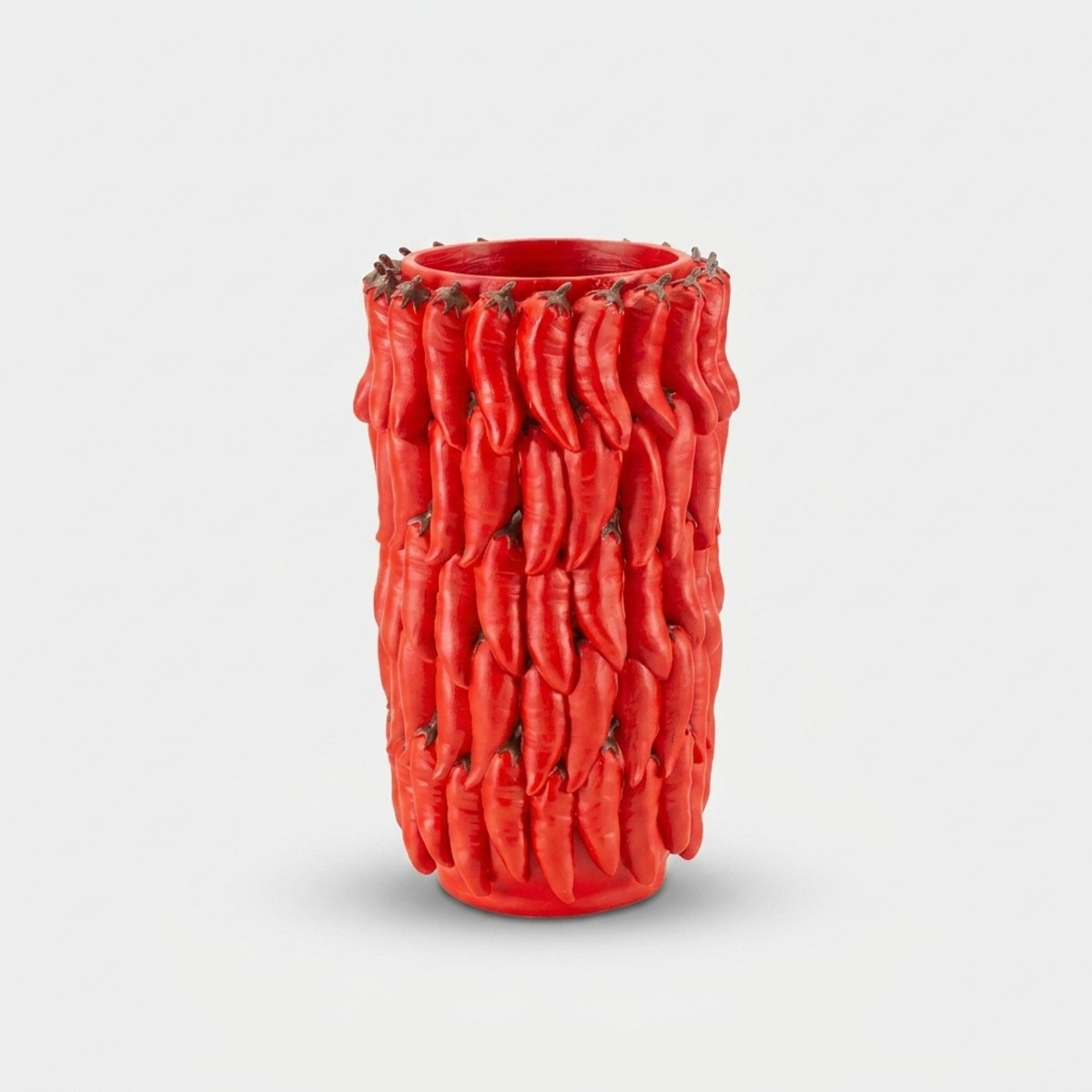 Jarrón decorativo de polirresina con guindillas Chili