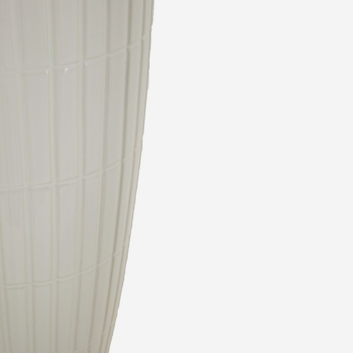 Vaso arredo in ceramica con rilievi e anelli decorativi Shopping 45