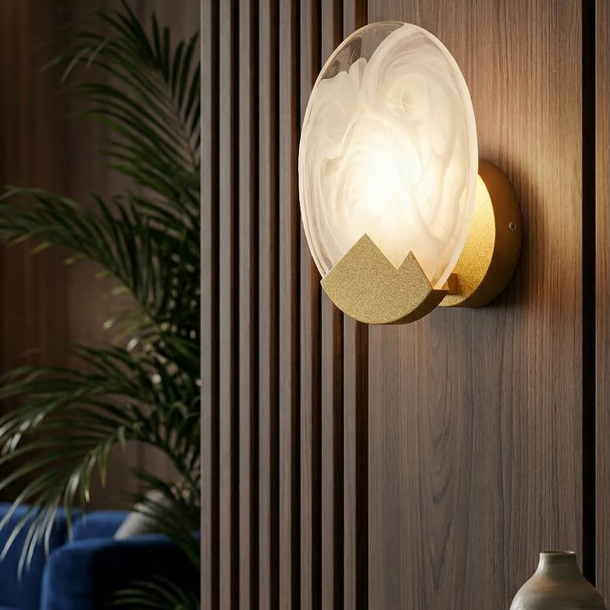 Lámpara de pared Moon de vidrio y hierro