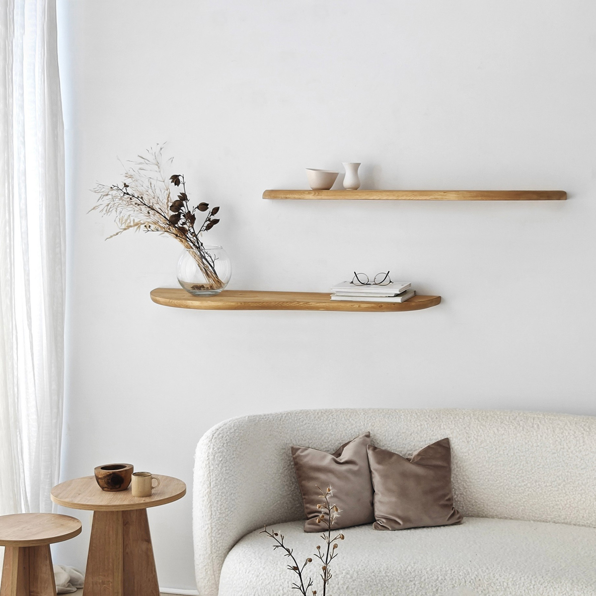 Wandregal aus Kiefernholz Wavy