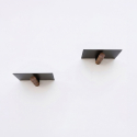 Estante de pared revistero de metal y madera Myrinthor