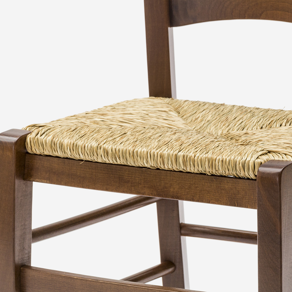 Set mit 2 Massivholzstühlen mit Stroh-Sitzfläche Mara