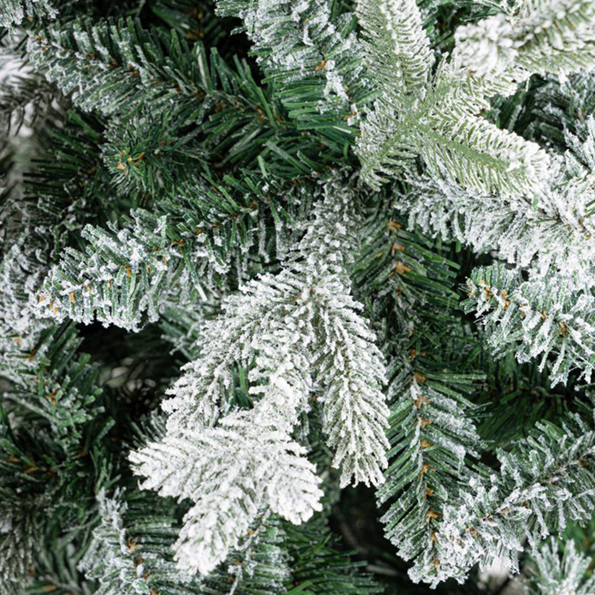 Árbol de Navidad nevado slim 210 cm 964 ramas Cooper slim