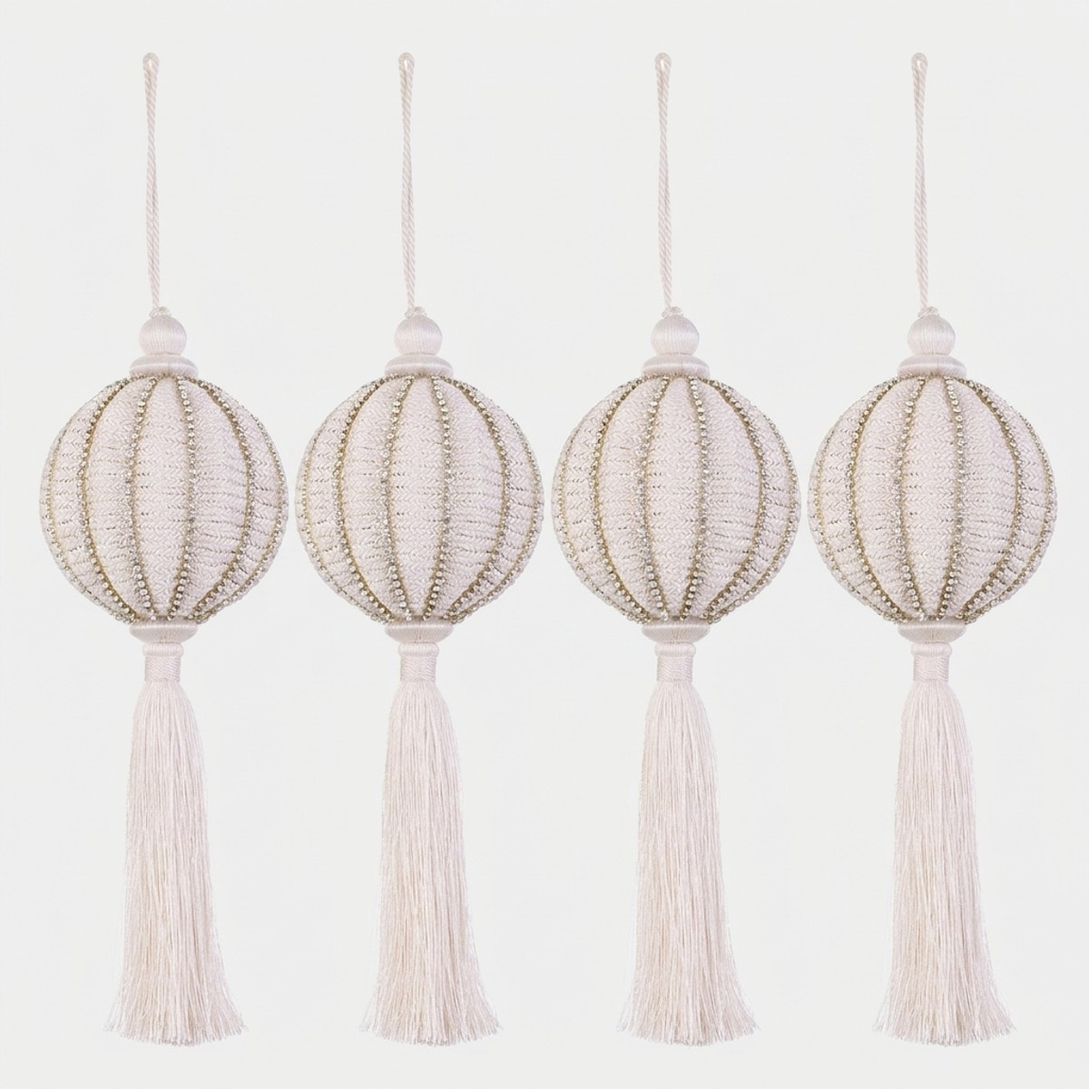 Set 4 bolas de Navidad con borla Blossom